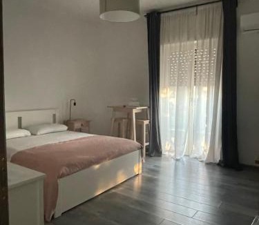 Municipio 2 House | Levante Guesthouse