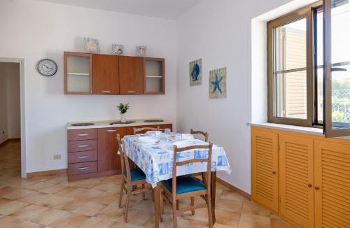 Gaeta Apartment | Lilium Ariana Apartment - Spiaggia Ariana con parcheggio by Mamo Florence