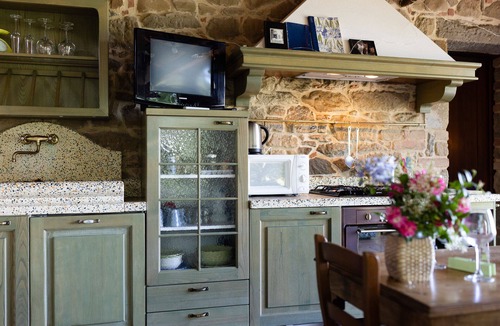 Monte San Savino Apartment | LIMONAIA-Poggio delle Robinie- Ceppeto-M. San Savino