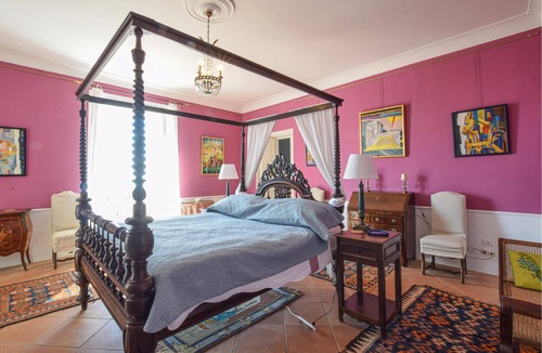 Amantea Apartment | Live in style in this beautiful vacation apartment with sea view in Amantea.