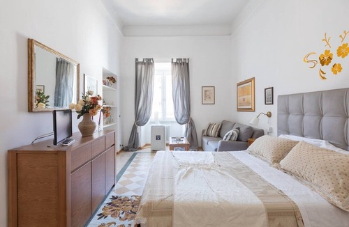 Repubblica House | LIVING ROME REPUBBLICA APARTMENT