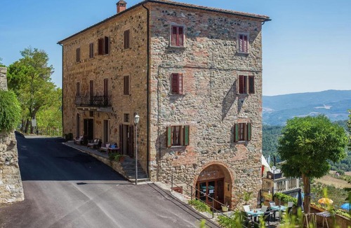 Montecastelli House | Lo Scricciolo E