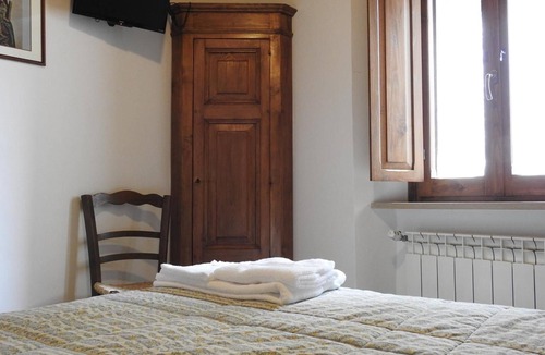 Fumone Bed & Breakfast | Locanda Il Falco Nero
