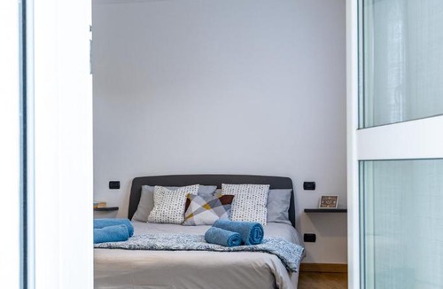Lodi Apartment | Lodi Stazione - Milano 25 min, Free Parking