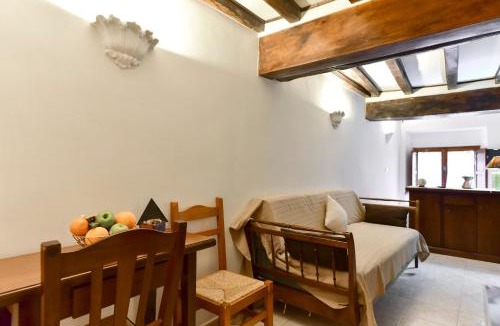 Rione VII Regola House | Loft Pantheon