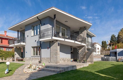 Caluso Apartment | Lore Sole