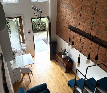 Rottole Apartment | Loreto Blue House appartamento di design vicino metro