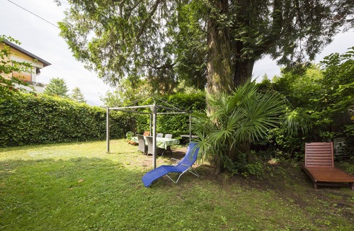 Maccagno Apartment | lovely accommodation with garden, beautiful outlook