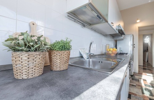 Porto Sant'Elpidio Apartment | Lovely apartment for 8 people with hot tub, A/C, WIFI, TV, terrace and panoramic view