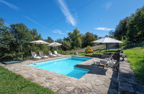 Monastero Bormida Apartment | Lovely apartment for 2 guests with pool, WIFI and TV