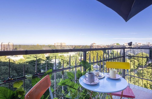 San Donato Milanese Apartment | Lovely apartment for 2 people with A/C, WIFI, TV, balcony and pets allowed