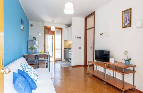 Fano Apartment | Lovely apartment for 4 guests with A/C, WIFI, TV, veranda and panoramic view
