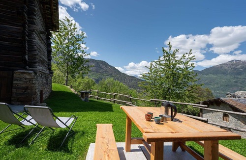 Introd Apartment | Lovely apartment for 4 people with WIFI and TV