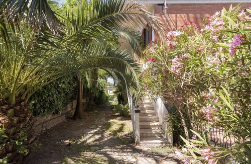 Anzio Apartment | Lovely apartment for 4 people with TV and patio