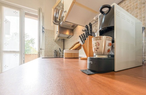 Pavia Apartment | Lovely apartment for 4 people with WIFI, A/C, TV, terrace and panoramic view