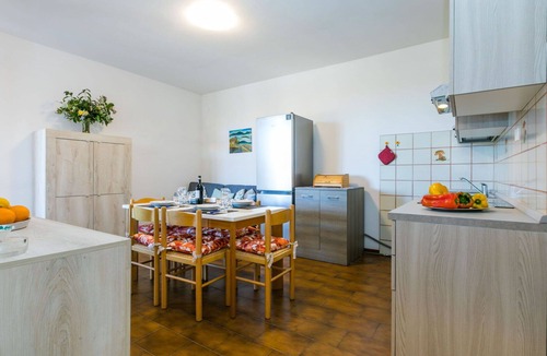 Marina di Cecina Apartment | Lovely apartment for 5 guests with WIFI, TV and balcony