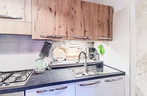 Monterotondo Apartment | Lovely apartment for 5 guests with A/C, WIFI and balcony