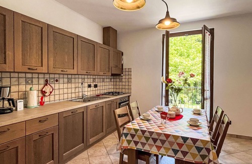 Savona Apartment | Lovely apartment for 5 guests with WIFI, TV, patio, pets allowed and panoramic view