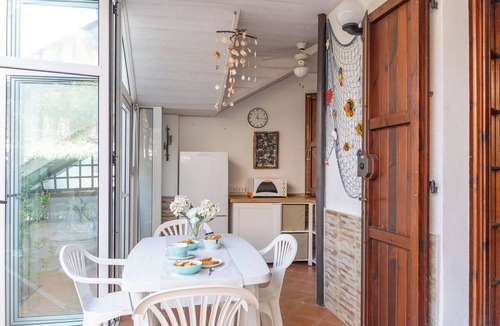 Marcelli Apartment | Lovely apartment for 6 guests with WIFI, A/C, TV, terrace and pets allowed, close to Porto Recan.