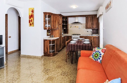 Pollutri Apartment | Lovely apartment for 5 guests with WIFI, A/C, TV, balcony, pets allowed and panoramic view