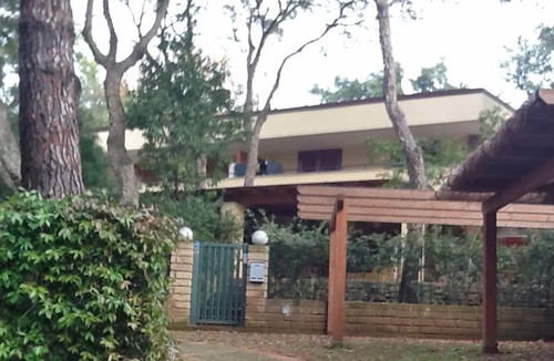 Punta Ala Apartment | Lovely apartment for 4 people with A/C, internet, TV, patio and parking