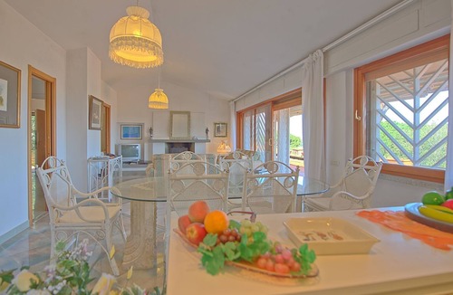 Punta Ala Apartment | Lovely apartment for 10 people with TV, patio, panoramic view and parking