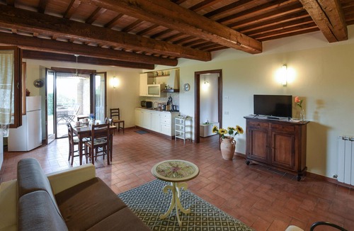 Papiano Apartment | Lovely apartment in Marsciano PG with house a panoramic view