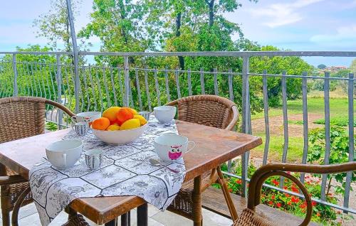 Santa Maria Apartment | Lovely Apartment In Ricadi