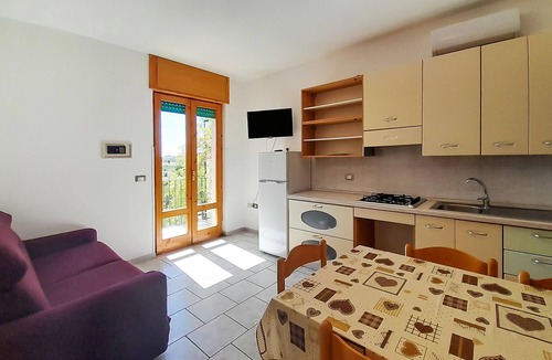 Chiesiola Apartment | Lovely apartment in Vieste with WiFi