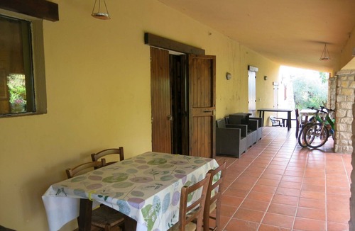 Casalbordino House | Lovely apartment in villa for 6 guests with WIFI, pool, TV and terrace