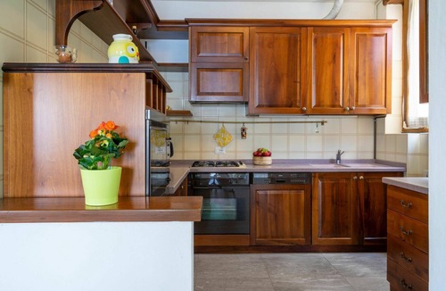 Carciano House | Lovely apartment in villa for 6 people with WIFI, TV, balcony and pets allowed