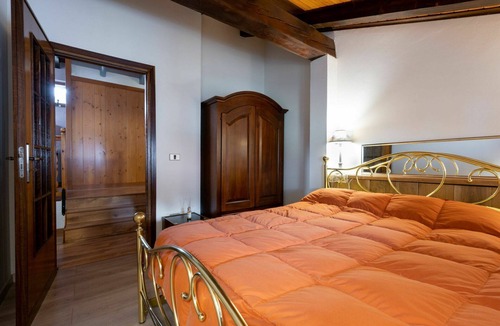 Chez Croiset Apartment | Lovely apartment for 4 people with A/C, WIFI, TV, pets allowed and parking