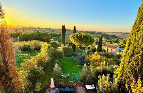 Gioiella Apartment | Lovely Apartment with Breathtaking Views in Cool Umbrian Village