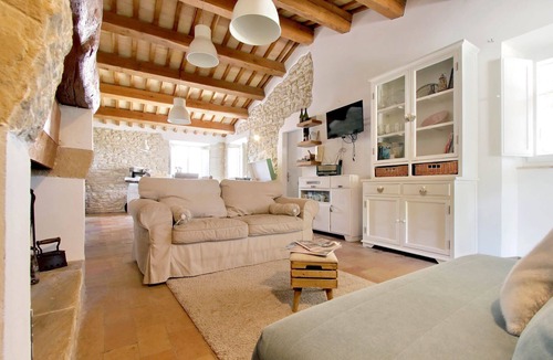 Genga House | Lovely villa in a peaceful area