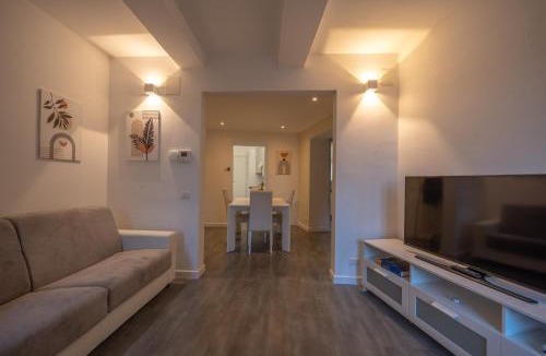 Old Town Apartment | Luna 30 - Historic Heart with a View- ItalyWeGo