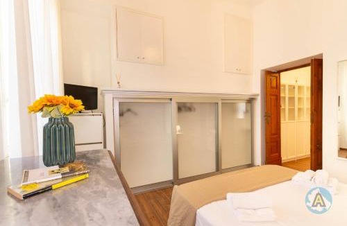 Silvi Apartment | Lungomare centrale di Silvi con parcheggio privato 81a