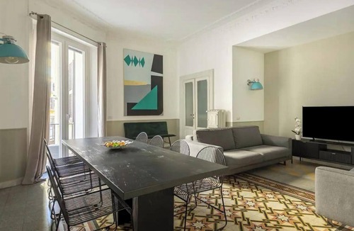 Vatican Apartment | LUXURIOUS 200SQM APARTMENT NEAR VATICAN: HISTORIC ELEGANCE AND MODERN COMFORTS