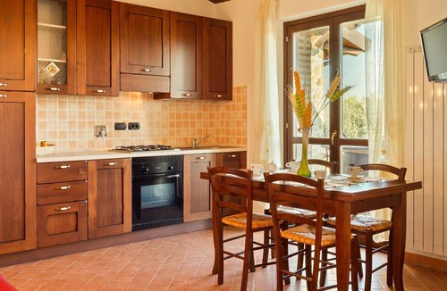 Marsciano House | Luxurious Holiday Home in Marsciano with Swimming Pool
