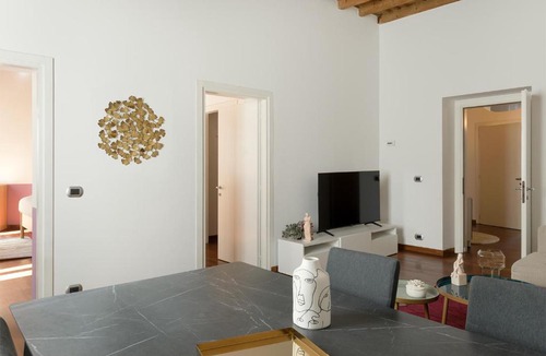 Carrobbio Apartment | Luxury Candy Apartment - Historic Center - Dome - M2