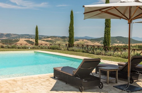 Allerona Villa | Luxury country house with pool and magnificient surroundings
