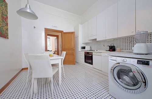 Rione XI Sant'Angelo Apartment | Luxury home in the Ghetto's heart