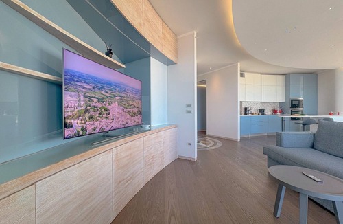 Civitanova Marche Apartment | [Luxury Seafront] Private Garage and Beach Access
