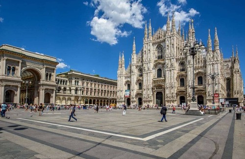 Milan Apartment | [Luxury Suite] Fiera Milano & San Siro Stadium MM1