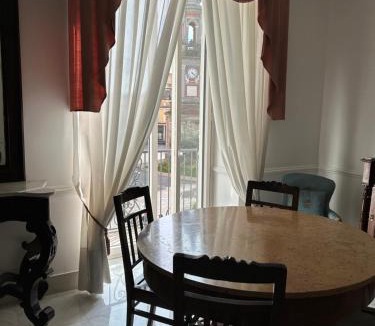 Frattamaggiore Apartment | Luxury suite on the square