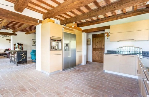 San Ginesio Villa | Luxury Villa with Pool, Stunning Location