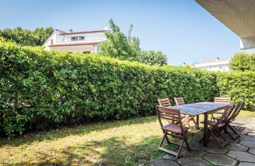 Marcelli Apartment | M085 - Marcelli, trilocale con giardino al Residence MARE VERDE