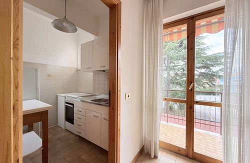 Marcelli Apartment | M451 - Marcelli, bright four-room apartment with parking space