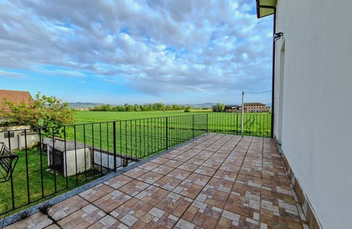 Sairano Apartment | Magdalene House - Casteggio