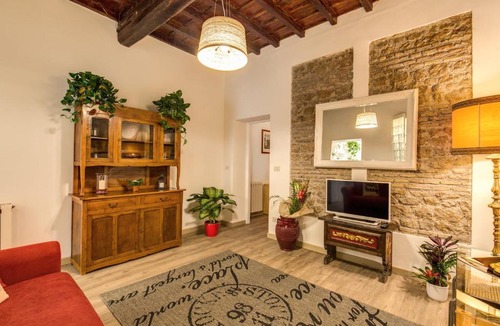 Trastevere Apartment | Magenta Deluxe Fienaroli 2