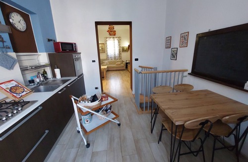 Asti Apartment | Magenta House in Asti - Private Garden, BBQ, Pets Allowed, Wi-Fi